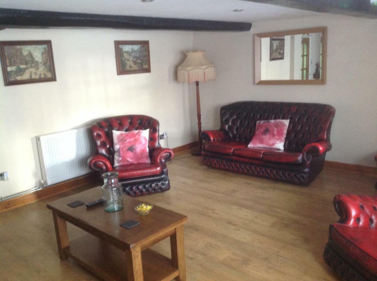 The Guest House Worsthorne Бърнли Екстериор снимка