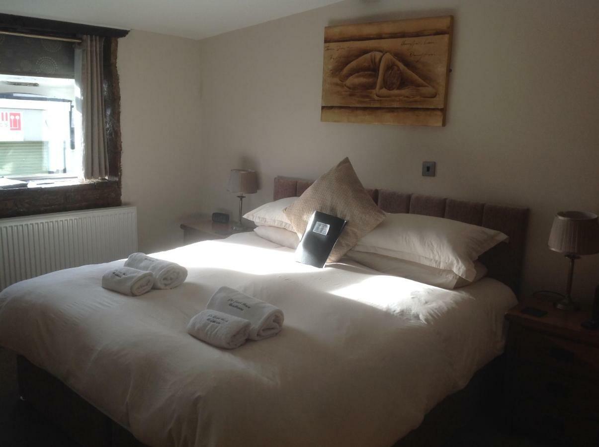 The Guest House Worsthorne Бърнли Екстериор снимка